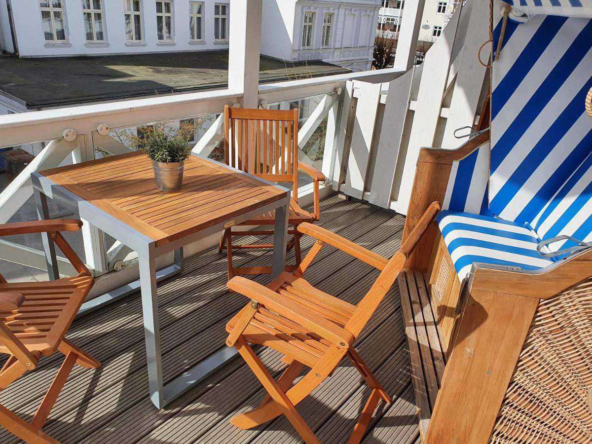 Das Appartement Inselliebe Ruegen Inkl Sauna Und 3H Taeglich Eintritt Ahoi Schwimmbad Sellin  Eksteriør bilde