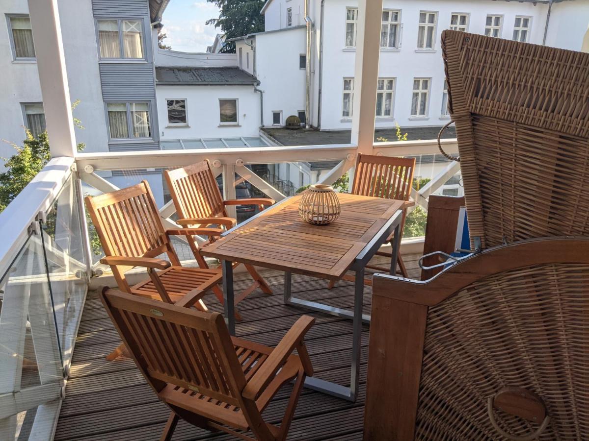 Das Appartement Inselliebe Ruegen Inkl Sauna Und 3H Taeglich Eintritt Ahoi Schwimmbad Sellin  Eksteriør bilde